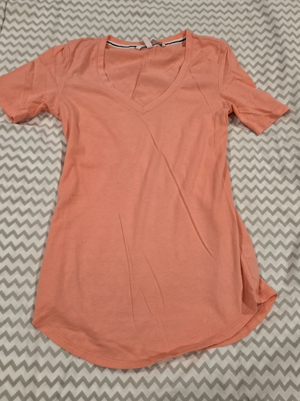 Victoria's Secret Coral V-Neck Short Sleeve Tee